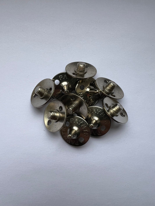 Silver spike pack